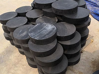 尉犁县板式橡胶支座由若干层橡胶片与薄钢板经加压硫化